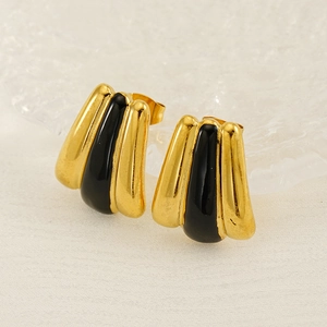 Retro 18k gold plated stainless steel stud earrings with black enamel fan design