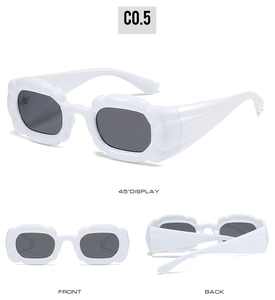 Vues détaillées de lunettes de soleil Y2K blanches à bords ondulés et verres ovales