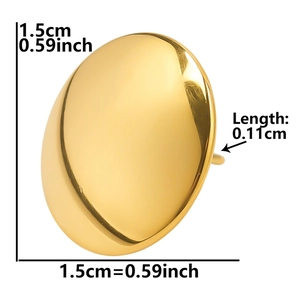 Detailed view of golden 304 stainless steel stud earring with size labels showing 1.5cm diameter