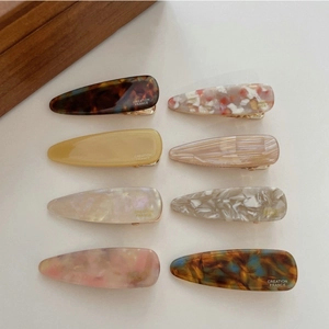 Set of 8 French vintage ink-dyed resin teardrop hair clips with elegant gold branding
