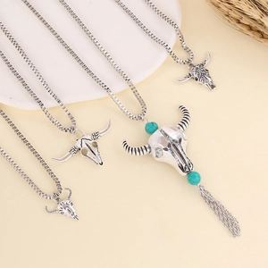 Vintage Alloy Cow Skull Pendant Necklace With Turquoise Beads Boho Western Style Punk Jewelry For Women