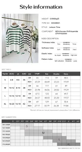 Detaillierte Größentabelle und Materialangaben für den gestreiften Rollkragenpullover