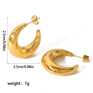 Chic 18K gold plated stainless steel hollow C-shaped hoop earrings 2.5cm size 7g weight