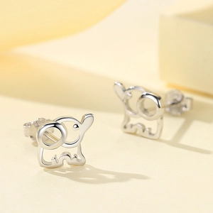 Orecchini a perno a forma di elefante in argento sterling S925 con finitura lucida