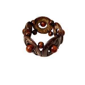Ethnic style geometric coconut shell and wooden bead stretch bracelet in dark brown tones