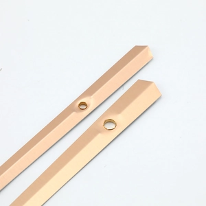 Minimalist rose gold aluminum clock hands set with polished finish for quartz wall clocks