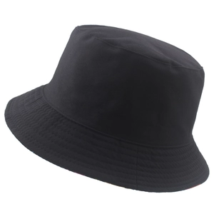 Cappello a secchiello reversibile in cotone nero con fodera floreale e tesa pieghevole