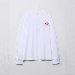 Weißes Langarm-T-Shirt mit Rundhalsausschnitt und Pfirsich-Grafikdruck auf weißem Grund
