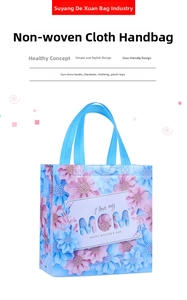 Detail of Mother's Day non-woven gift bag showing floral print and I love my MOM text