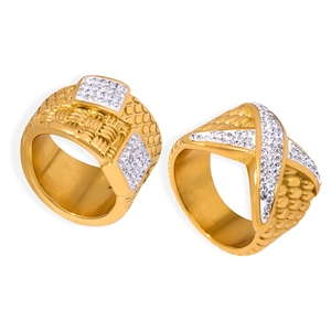Elegant gold plated titanium steel rings with geometric texture and sparkling crystals