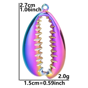 Macro detail of rainbow shell pendant with dimensions 2.7cm by 1.5cm and weight 2.0g