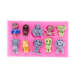 Halloween silicone mold with 10 cavities for making cartoon ghost and skull chocolates