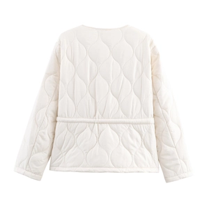 Rear view of a white quilted jacket featuring an adjustable drawstring waist and wave pattern