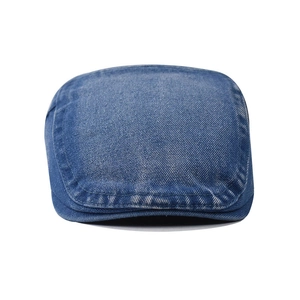 Casquette plate classique en denim délavé bleu marine en tissu de coton durable