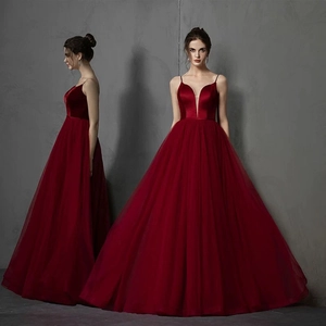 Elegant burgundy velvet evening dress with spaghetti straps and tulle A-line skirt