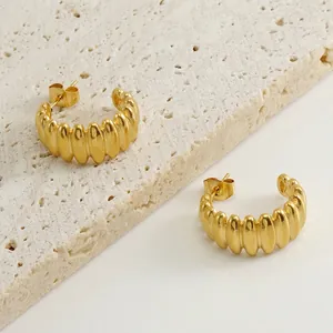 Créoles Croissant Épaisses Acier Inoxydable Plaqué Or 18 Carats Texturé Côtelé Forme En C Bijoux Minimalistes Femmes