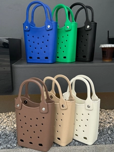 Waterproof EVA hole tote bags in six colors for beach holidays and summer travel