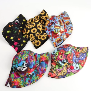 Reversible bucket hat set with colorful tiger and artistic prints for sun protection