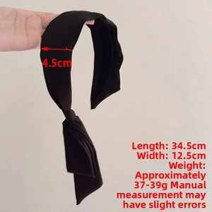 Detailed size chart showing the 34.5cm length and dimensions of the black knotted headband