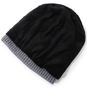 Winter men's thermal knit hat with black fleece fabric and grey ribbed knit trim