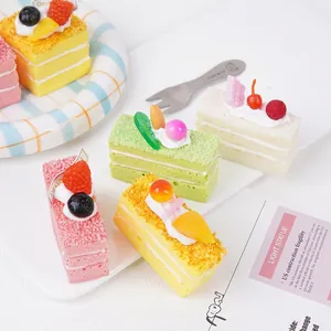 Tranche De Gâteau Mousse Artificiel Slow Rebound Squishy PU Simulation Aliments Modèle Décor De Bureau Jouet Anti Stress