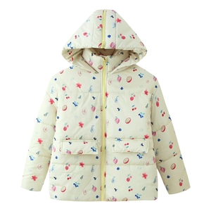 Gesteppte Kinderjacke mit Kapuze, buntem Fruchtdruck und praktischem Reißverschluss