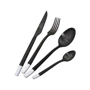Modernes 4-teiliges Edelstahl-Besteckset mit weißen Griffen und schwarzen Gravuren