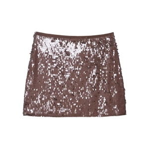 Mini-jupe élégante à paillettes taille haute en bronze avec détails métalliques brillants