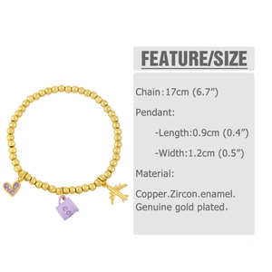 Details des Goldperlen-Armbands mit Kaffeetasse, Flugzeug und Herzanhängern