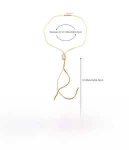 Detail view showing the dimensions and size specifications for the pearl choker necklace