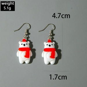 Boucles d'oreilles ours polaire en résine dimensions 4,7cm x 1,7cm poids 5,1g Noël