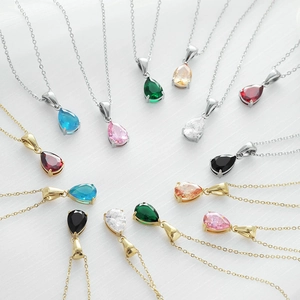 Collar Con Colgante De Gota De Agua Corte Pera Acero Inoxidable Titanio Minimalista Elegante Joyería De Circonita