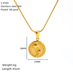 Detailed size specifications for the 18K gold plated stainless steel rose flower necklace