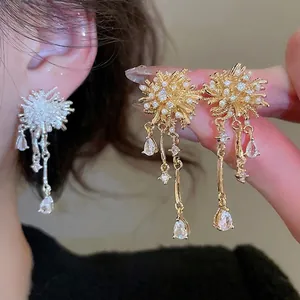 Elegant Fireworks Starburst Tassel Drop Earrings With Imitation Artificial Pearl Zircon And Silver Earring Post For Women