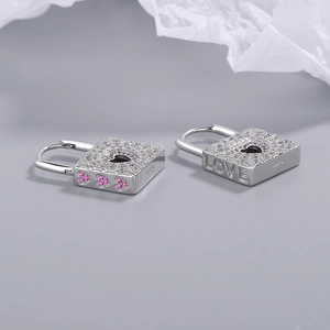 Silver S925 heart lock earrings with white zircon pavé and purple stones
