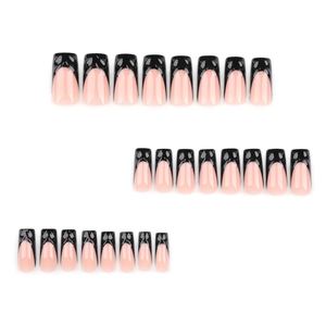 Set di 24 unghie finte quadrate stile francese con punte nere e dettagli in rilievo 3D