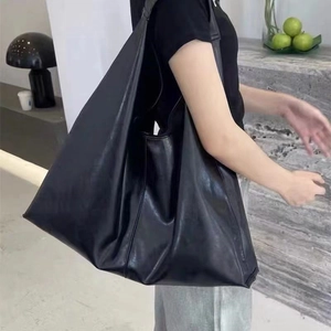 Grand sac cabas en cuir PU noir minimaliste avec texture souple pour femmes