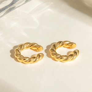 Minimalist 18k gold twisted rope hoop clip earrings with polished metallic finish