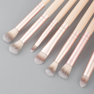 Champagne gold 7-piece fiber eye makeup brush set for shading and smoky eye blending