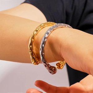Hammered Cuff Bracelet Stainless Steel 18K Gold Plated Irregular Molten Lava Style Minimalist Jewelry For Women
