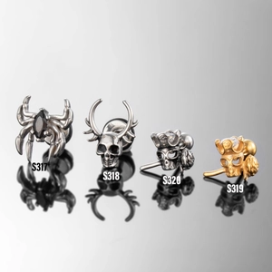 Boucles d'oreilles punk gothiques en acier inoxydable avec crâne, araignée et bois