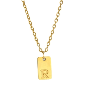 Collier minimaliste doré avec pendentif carré et lettre R gravée sur chaîne fine