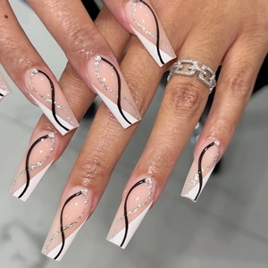 Long Coffin Press On Nails Nude Pink Base With Silver Glitter And Black White Wave Lines Rhinestone Decor For Women