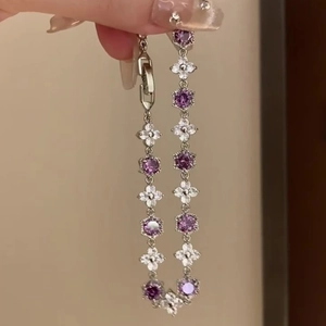 Elegant Copper Bracelet For Women With Hexagonal Zircon And Flower Accents Light Luxury Fashionable Hand Jewelry