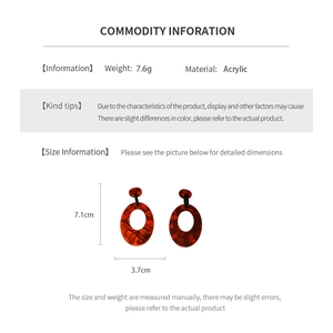 Detailed size chart for red-brown acrylic geometric earrings with tortoise texture