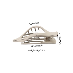 Leaf oval hair claw clip in beige plastic with dimensions and weight specifications