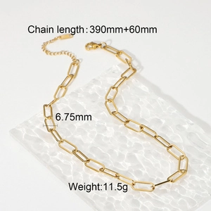 Détail d'une chaîne trombone en acier inoxydable doré, longueur 390mm, largeur 6,75mm