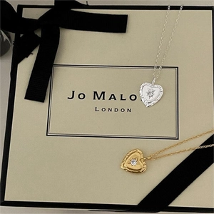 Elegant 925 sterling silver heart necklaces with starburst zircon and vintage textures