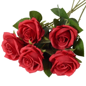 Realistic red silk roses with green stems, 5 flower heads for home wedding decor