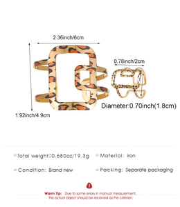 Especificaciones de tamaño detalladas del conjunto de brazalete y anillo con estampado leopardo